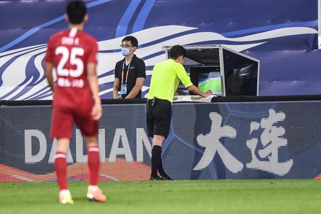 凯尔特人大胜火箭3连胜 骑士力克独行侠9连胜