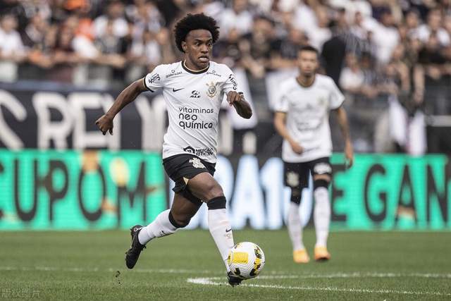 C罗5球领跑欧国联射手榜 力压哈兰德约克雷斯